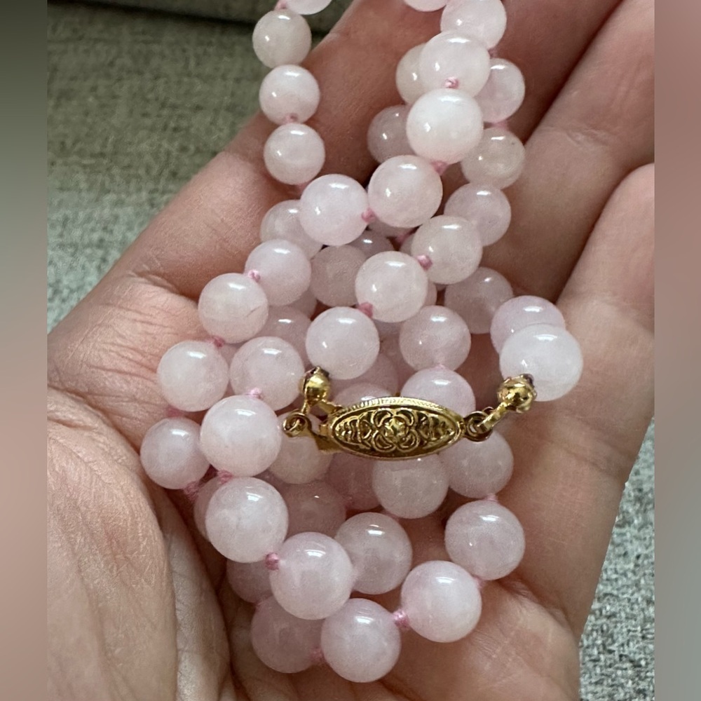 Vintage genuine rose quartz necklace approximately 25 inches